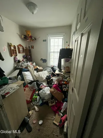 $89,999 | 77 Grove Street, Amsterdam, NY 12010