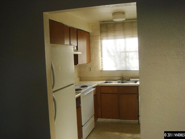 1436-2 East 9th Street, Unit 2 Reno, NV 89512 - Photo 6 of 9 Photo 6