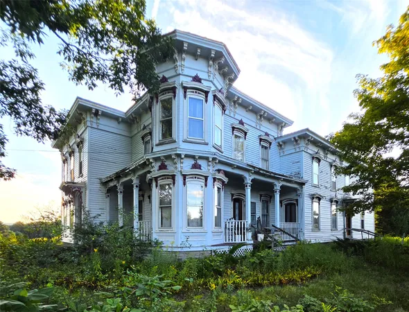 $300,000 | 501 Highway 80, New Berlin, NY 13411