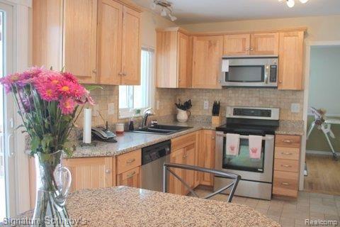 12140 Scott Road Davisburg, MI 48350 - Photo 22 of 22 IMG_0546.JPG