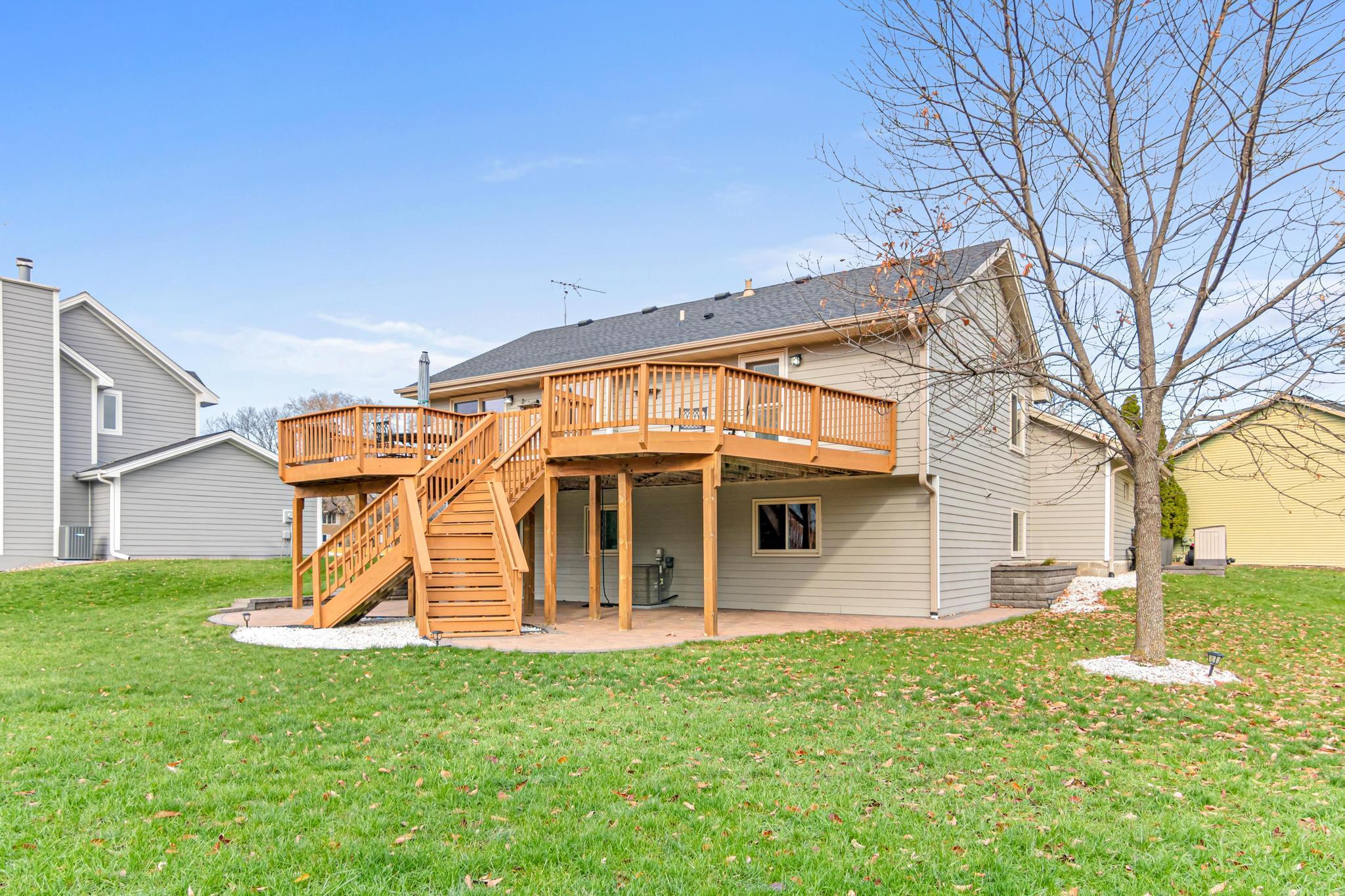 17807 Valley View Road Eden Prairie, MN 55346 - Photo 29 of 34