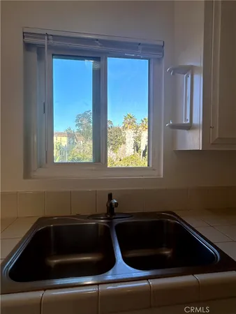 $2,650 | 231 Avenida Monterey, Unit 10, San Clemente, CA 92672