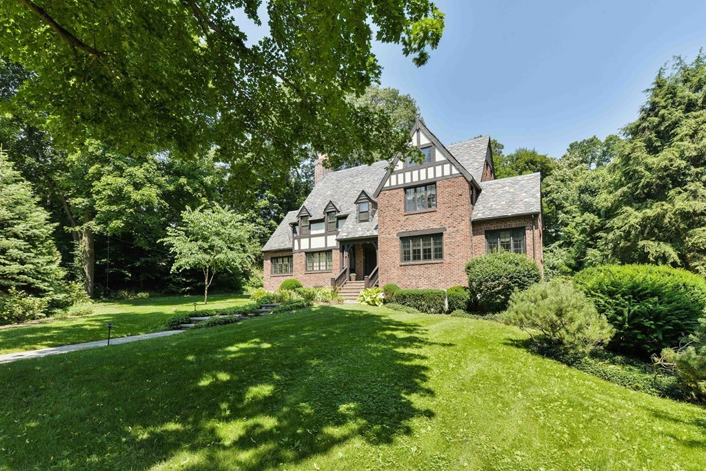 17 Croftdale Road Newton, MA 02459 - Photo 2 of 28