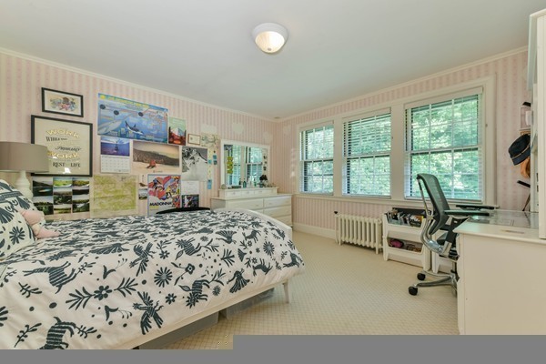 17 Croftdale Road Newton, MA 02459 - Photo 21 of 28