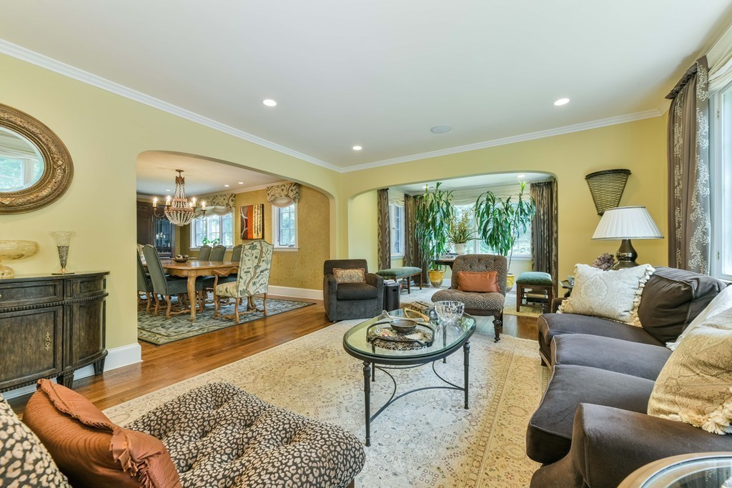 17 Croftdale Road Newton, MA 02459 - Photo 8 of 28