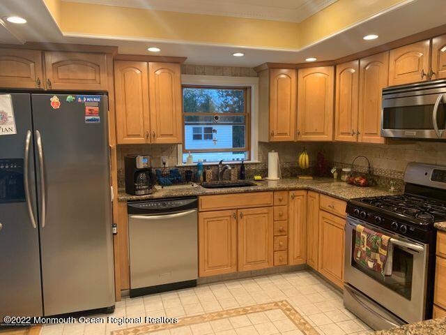 818 Atlantic Avenue Point Pleasant, NJ 08742 - Photo 4 of 18 818Atlantickitchen