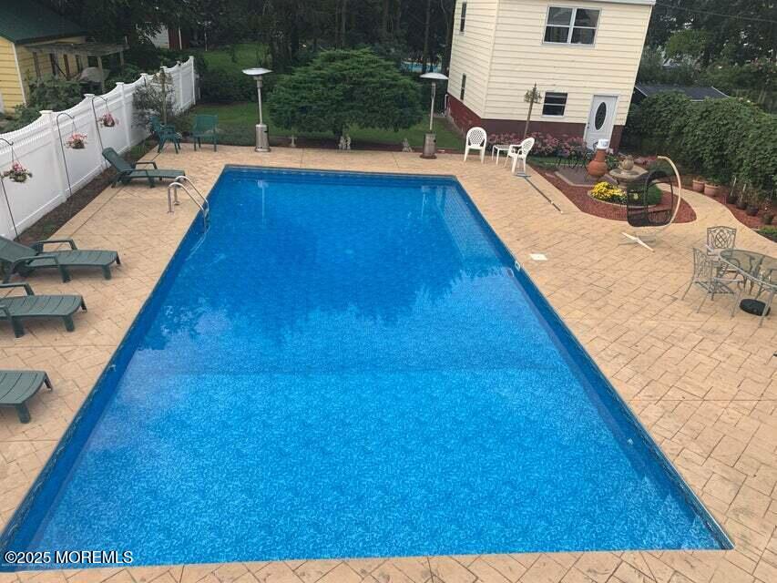818 Atlantic Avenue Point Pleasant, NJ 08742 - Photo 8 of 18 818ATLANTCSWIMMINGPOOL