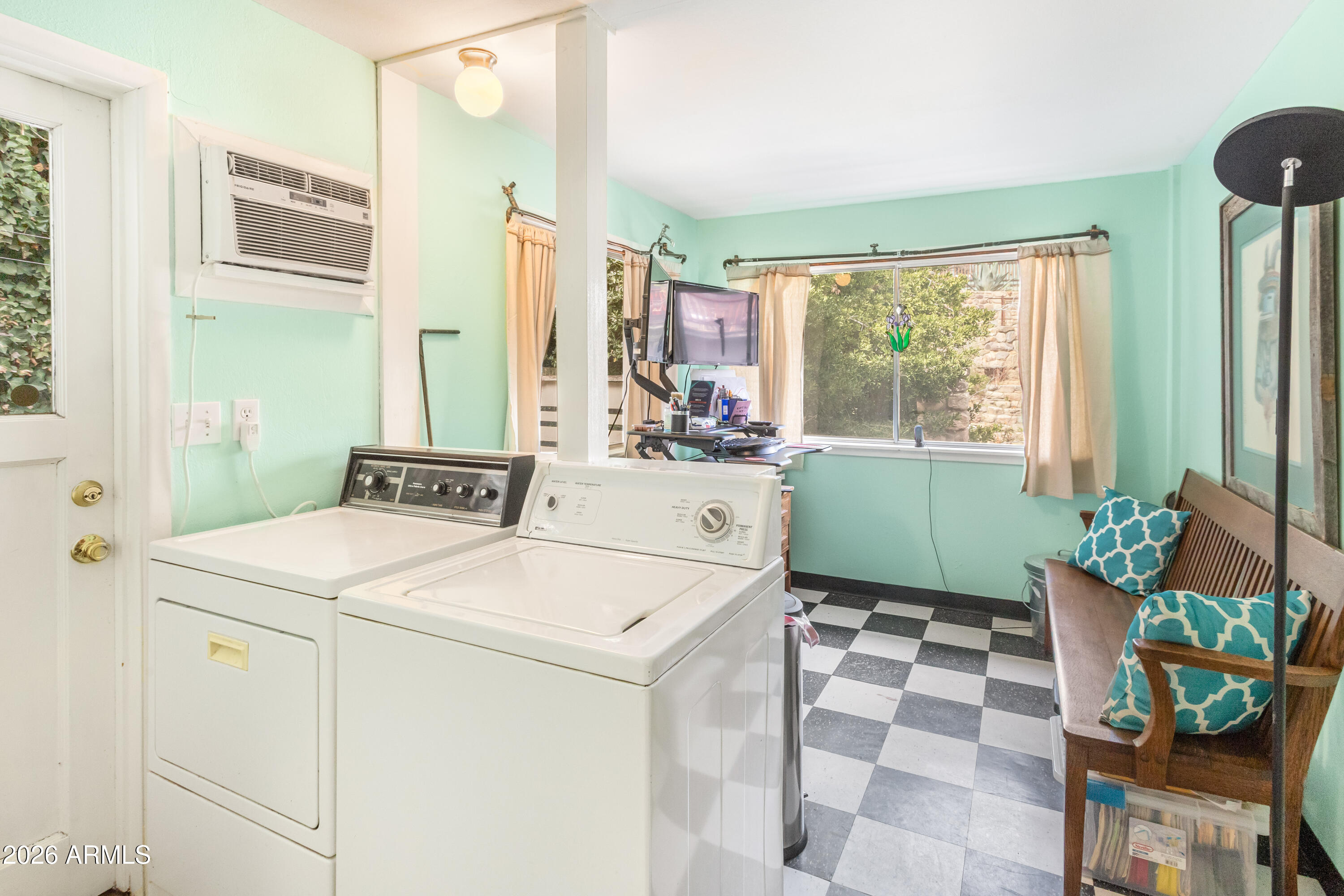 14 Maxfield Avenue Bisbee, AZ 85603 - Photo 15 of 40 Laundry and Office 1