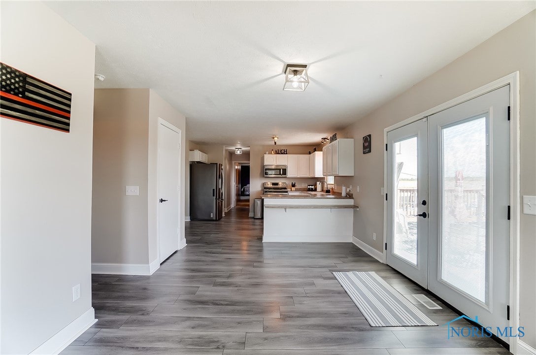 14086 Wayne Road Pemberville, OH 43450 - Photo 12 of 46 Gallery Image 12