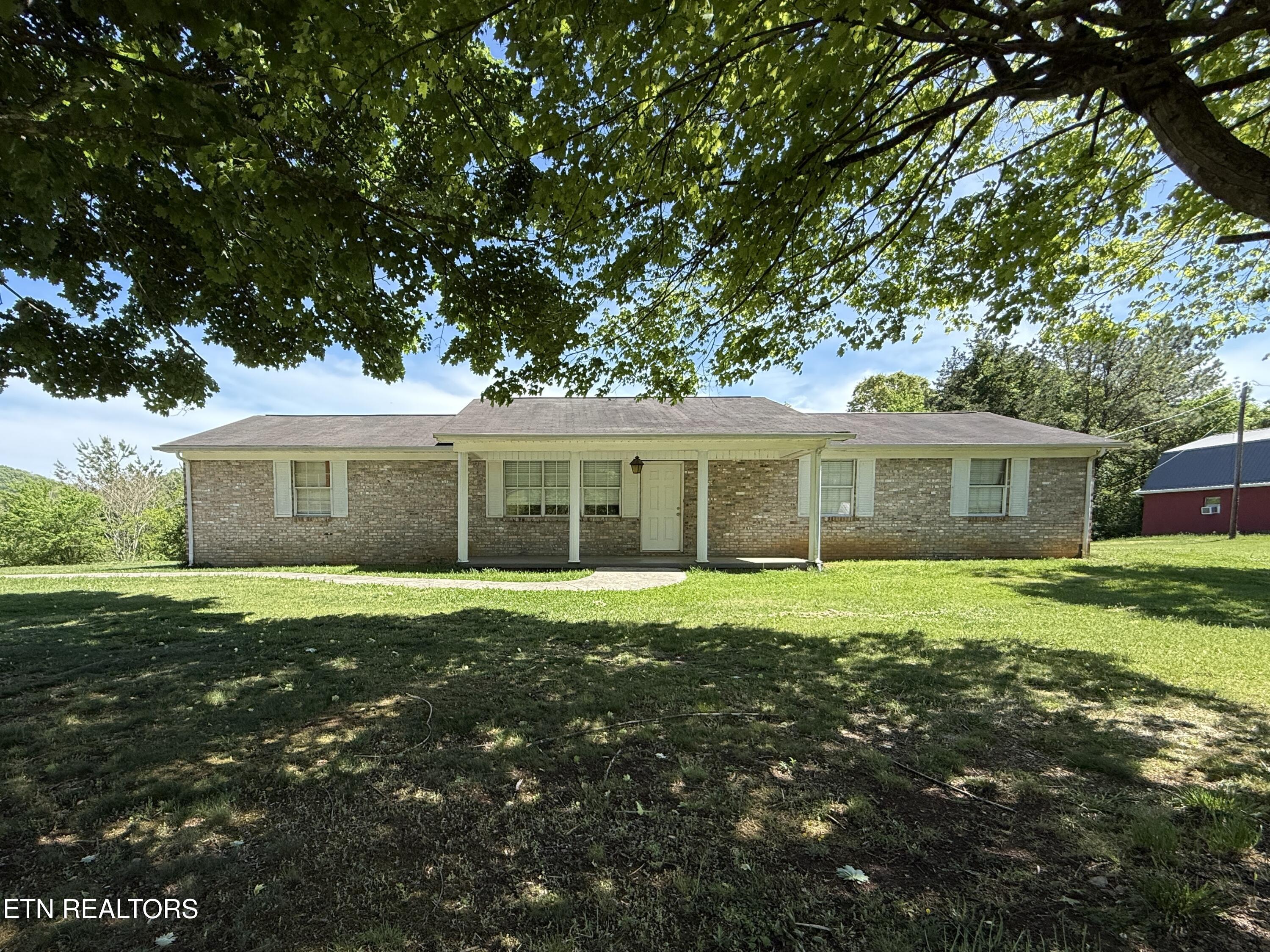 3805 Hickory Valley Road Maynardville, TN 37807 - Photo 2 of 11 IMG_9704