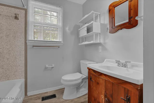 $212,000 | 412 Seminole Trail, Jacksonville, NC 28540