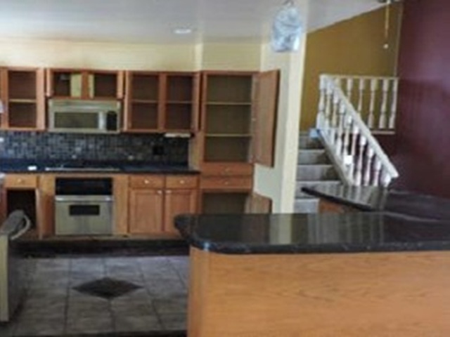 9215 Washington Road Morton Grove, IL 60053 - Photo 13 of 19