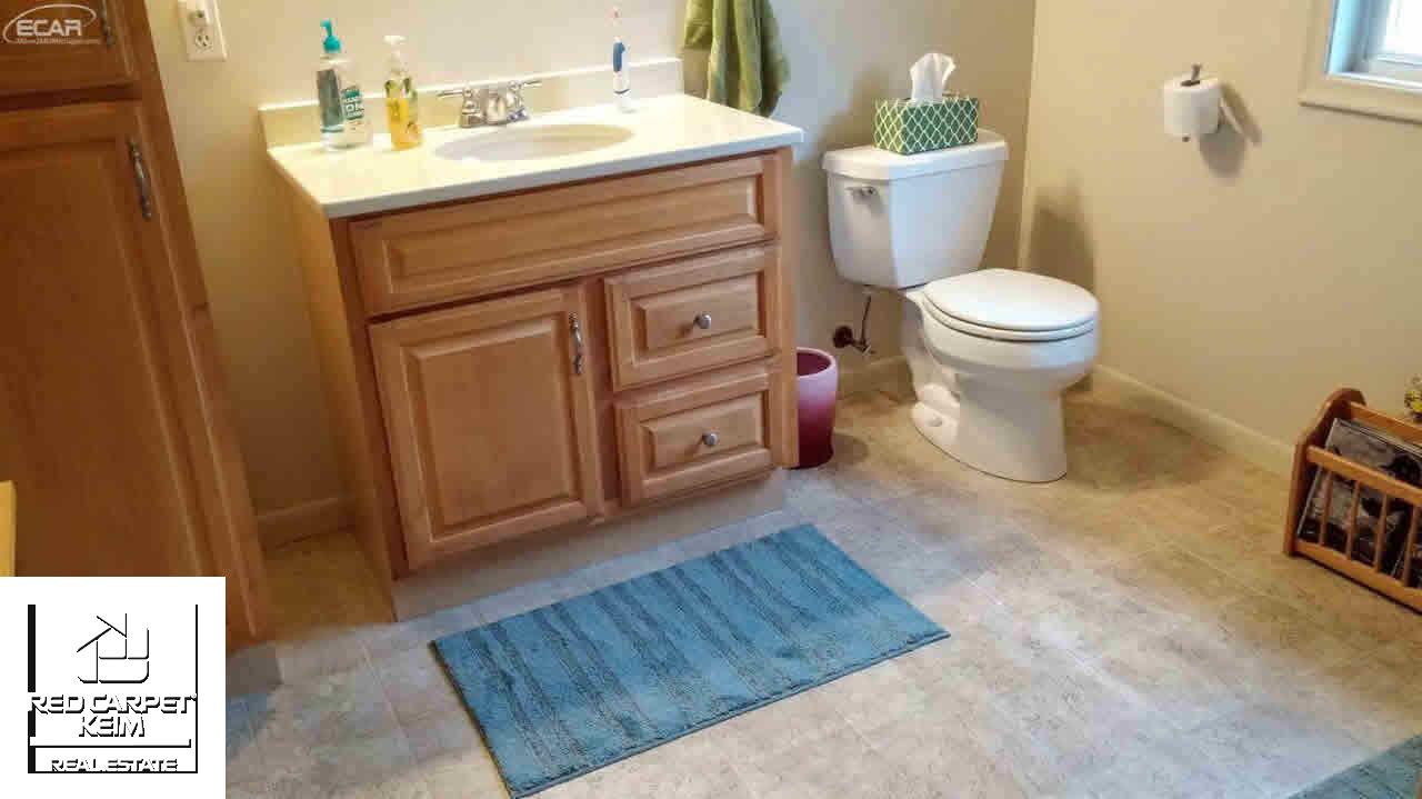 5222 Lonsberry Road Columbiaville, MI 48421 - Photo 20 of 36 21389642-19.JPG