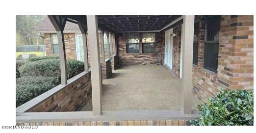 182 Parks Road Jackson, MS 39212 - Photo 3 of 18 Back Covered Patio