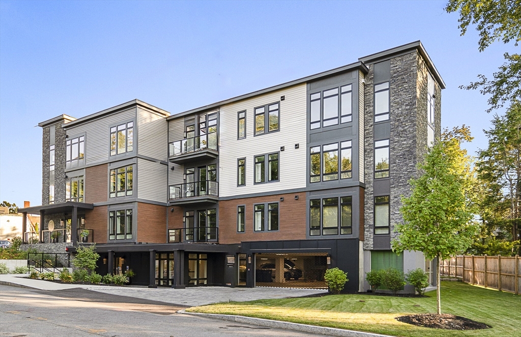 20 Kinmonth Road, Unit 308 Newton, MA 02468 - Photo 25 of 26