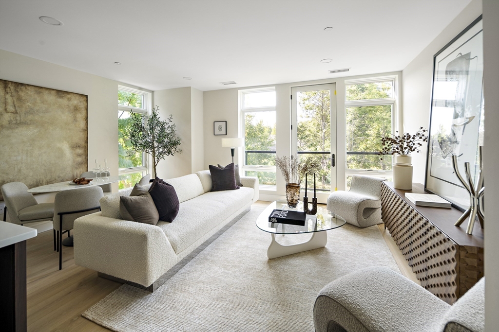 20 Kinmonth Road, Unit 308 Newton, MA 02468 - Photo 4 of 26