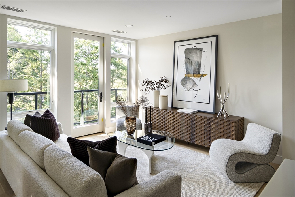 20 Kinmonth Road, Unit 308 Newton, MA 02468 - Photo 8 of 26