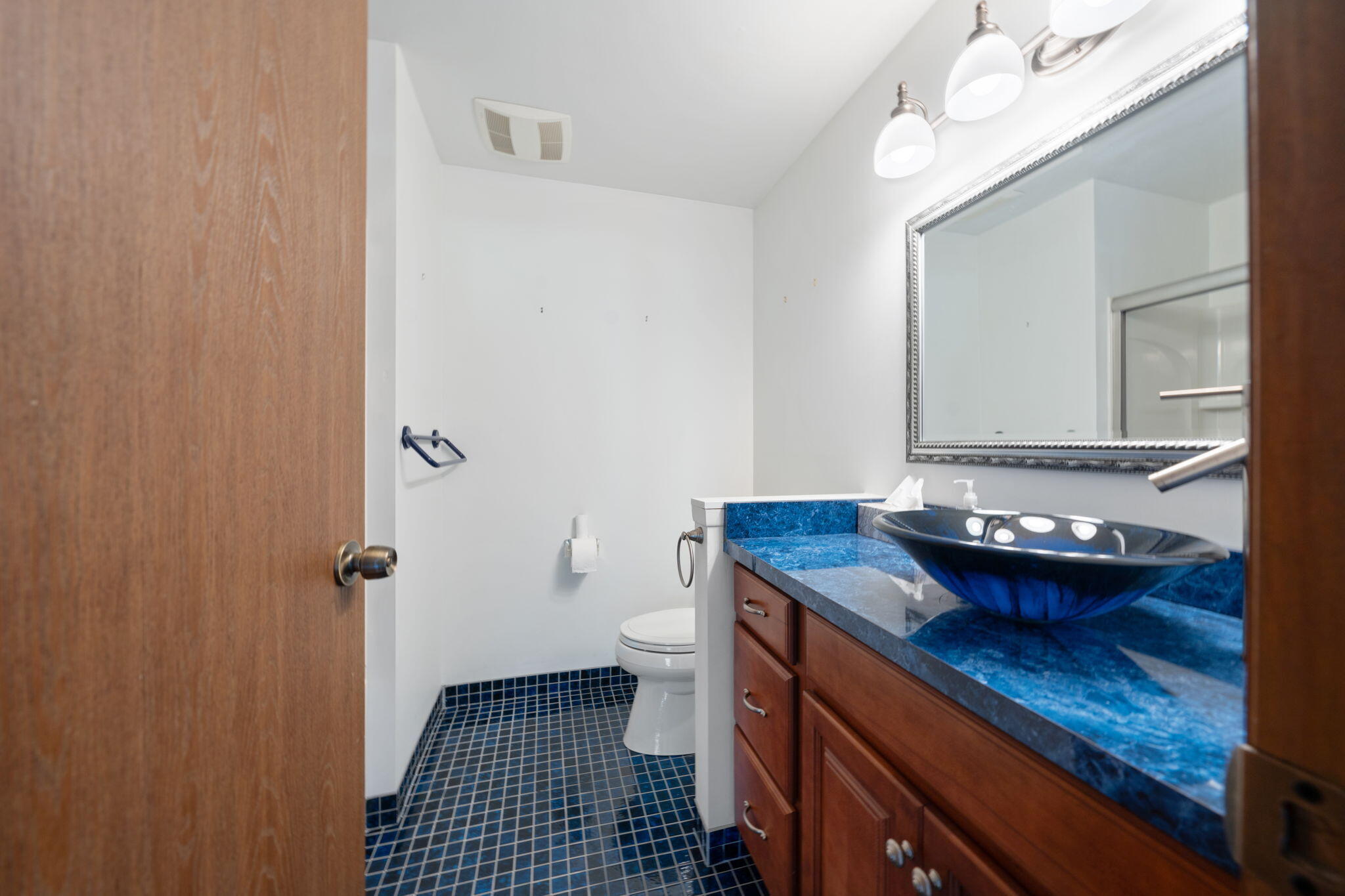 3839 Napier Road Plymouth, MI 48170 - Photo 20 of 60 21