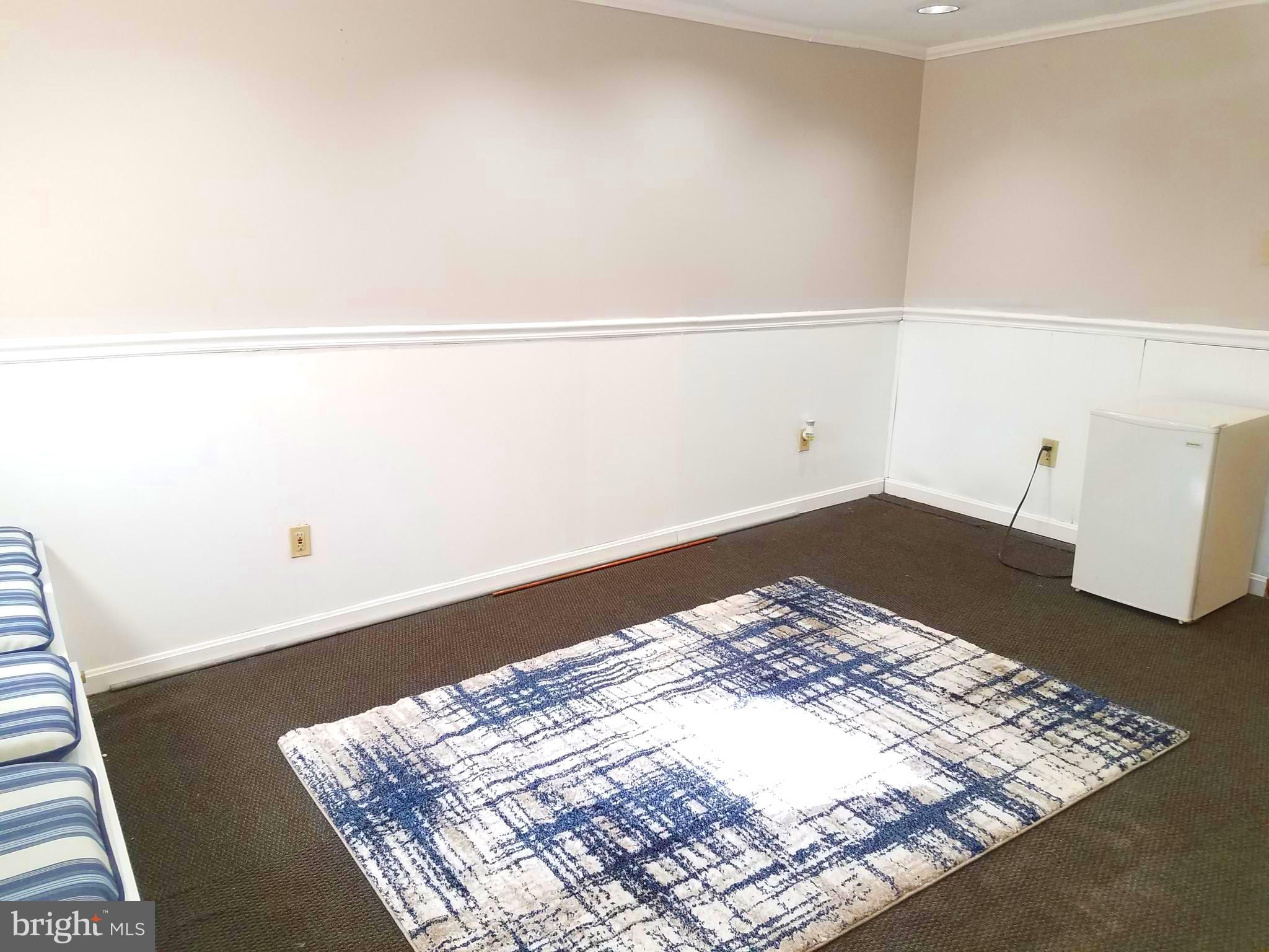 218 Laurel Road Sharon Hill, PA 19079 - Photo 24 of 32 Gallery Image 24