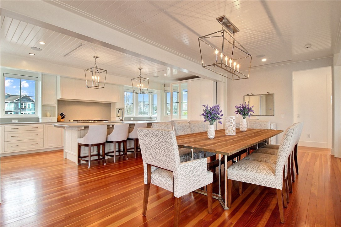 111 Avondale Road Westerly, RI 02891 - Photo 22 of 50