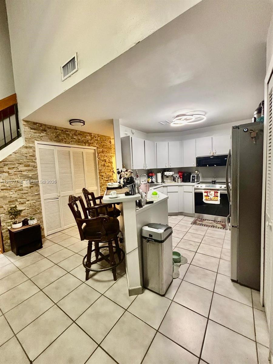 6492 Southwest 129th Avenue Miami, FL 33183 - Photo 14 of 23