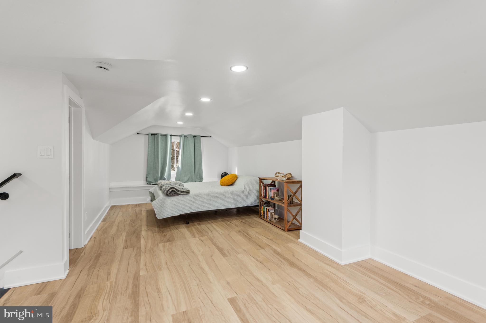 549 Austin Drive Fairless Hills, PA 19030 - Photo 20 of 26 Gallery Image 20