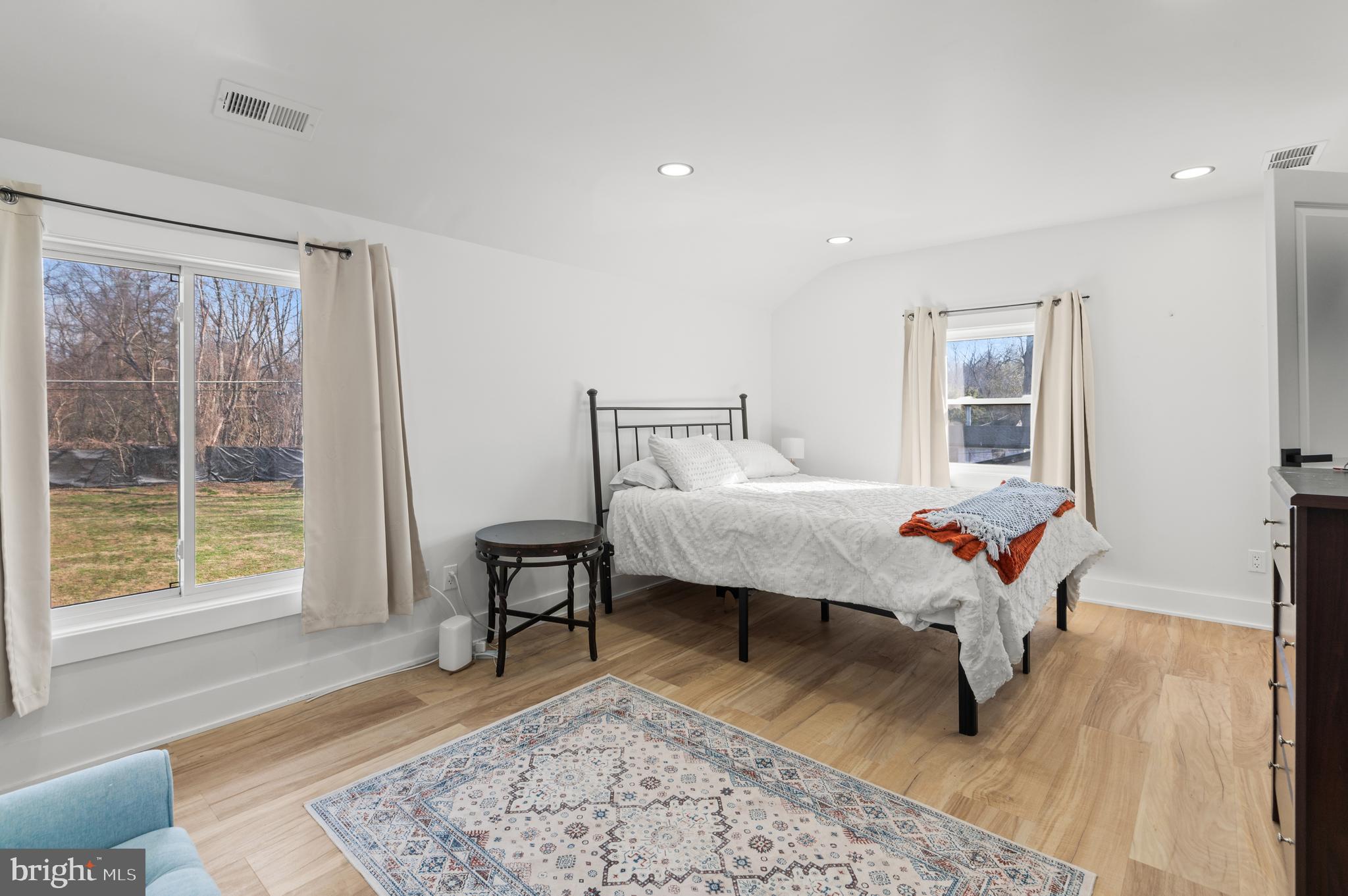 549 Austin Drive Fairless Hills, PA 19030 - Photo 10 of 26 Gallery Image 10