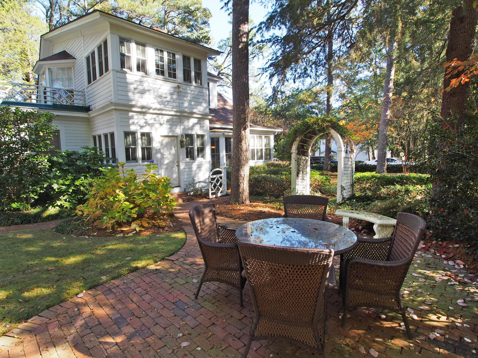 75 Cherokee Road Pinehurst, NC 28374 - Photo 24 of 77 yard5