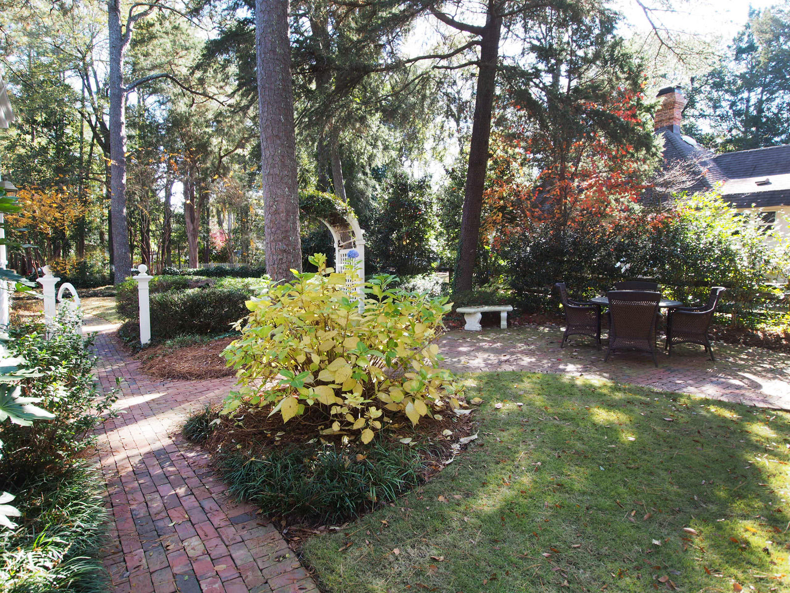 75 Cherokee Road Pinehurst, NC 28374 - Photo 26 of 77 yard7