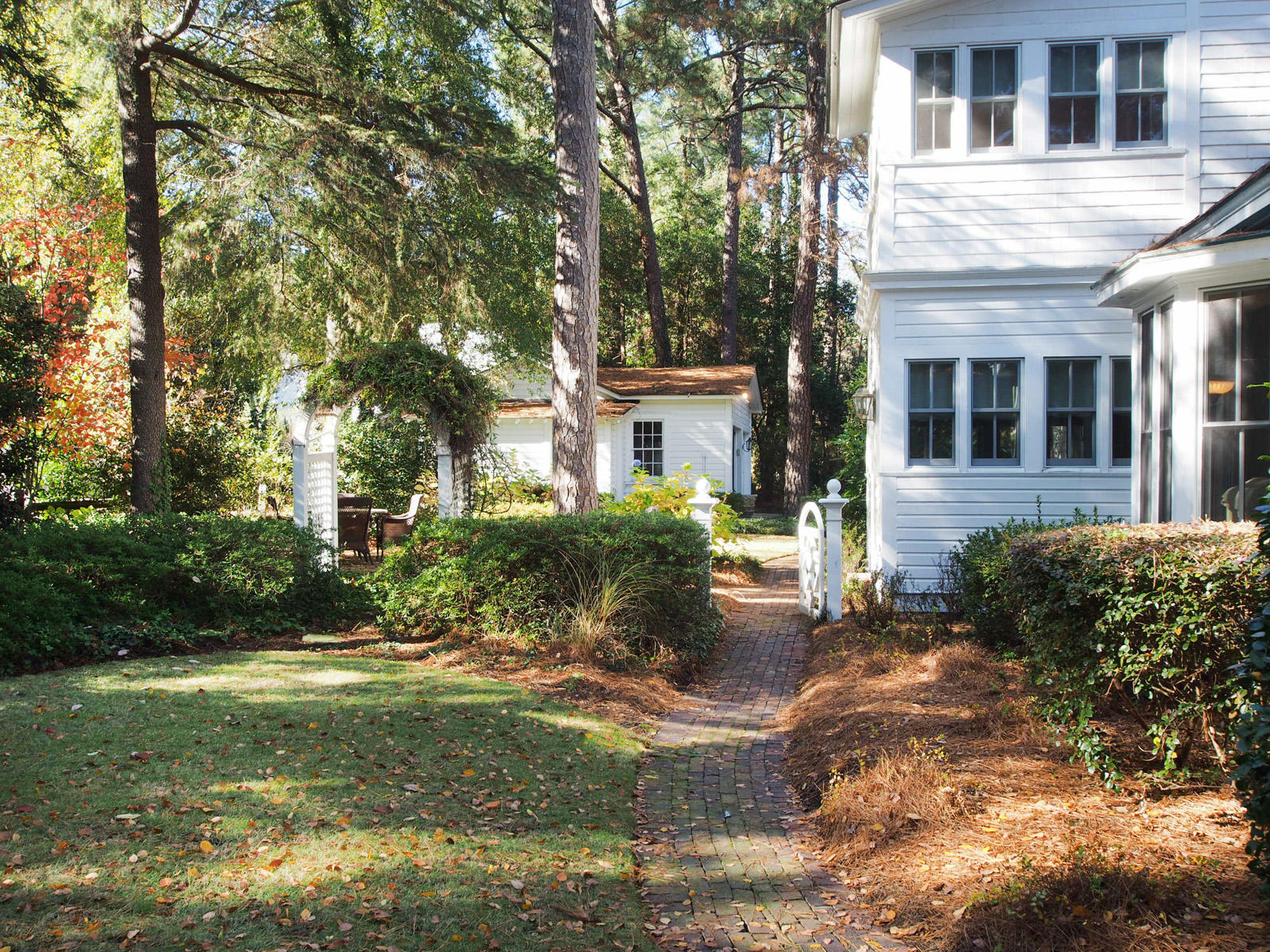75 Cherokee Road Pinehurst, NC 28374 - Photo 31 of 77 yard94