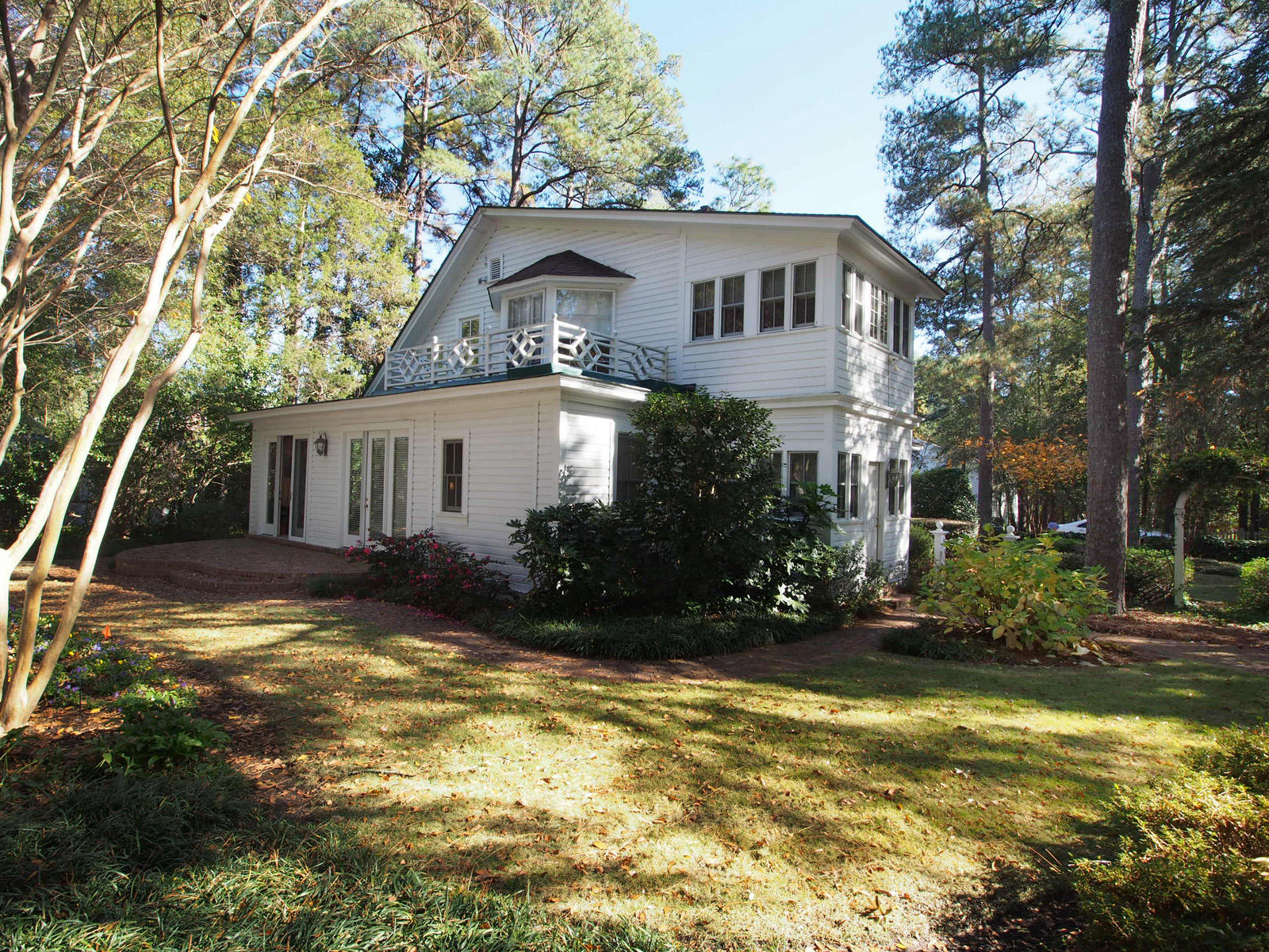 75 Cherokee Road Pinehurst, NC 28374 - Photo 4 of 77 back2
