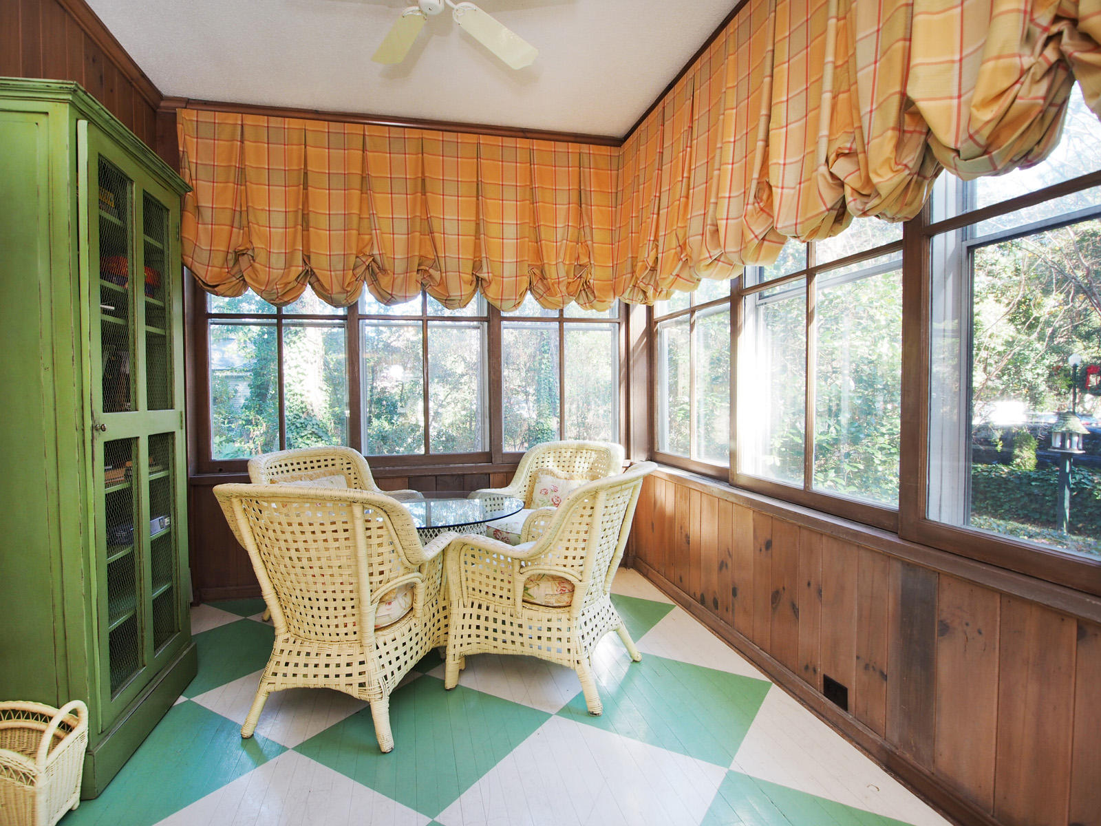 75 Cherokee Road Pinehurst, NC 28374 - Photo 72 of 77 porch3