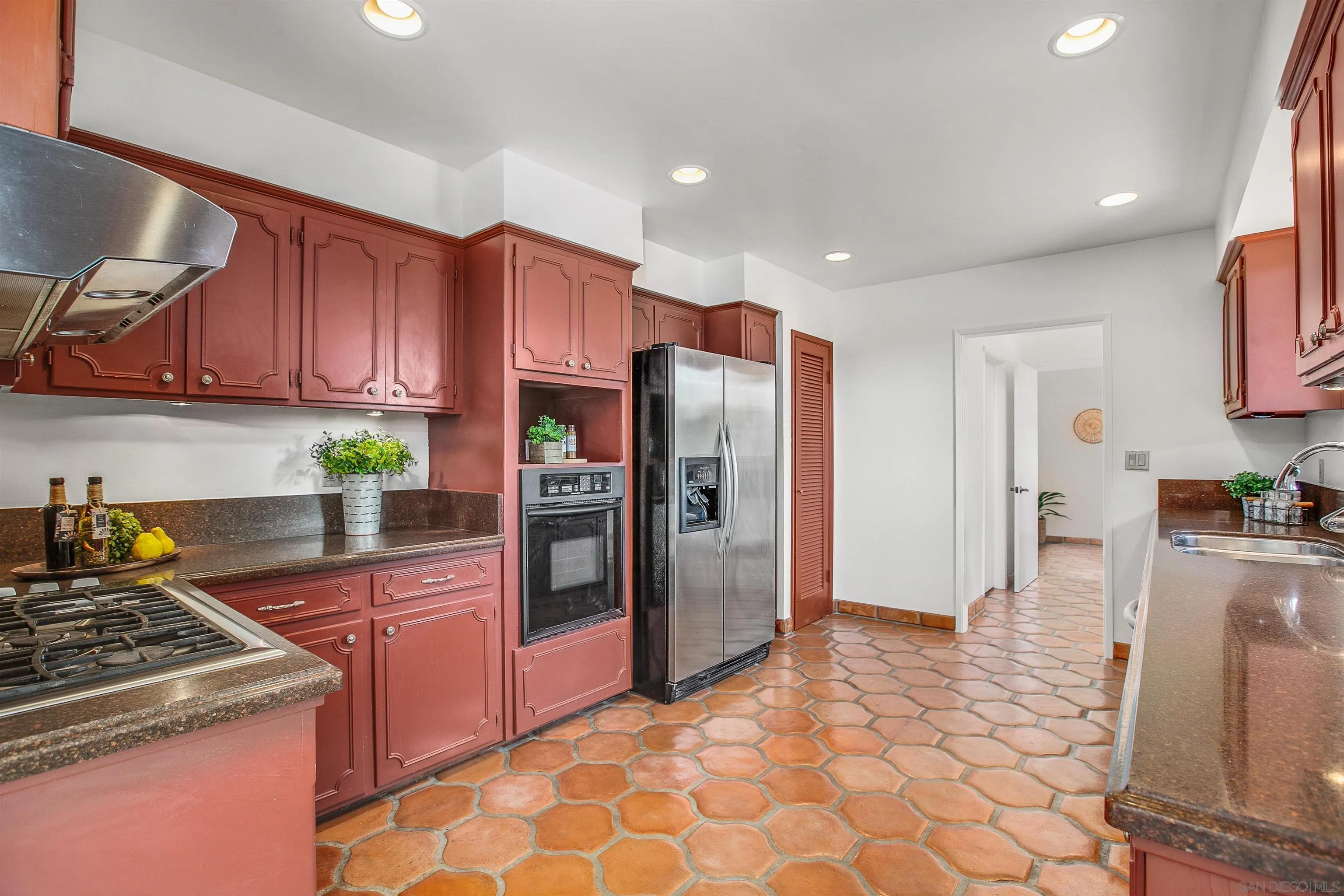 10934 Explorer Road El Cajon, CA 92020 - Photo 14 of 33 Gallery Image 14
