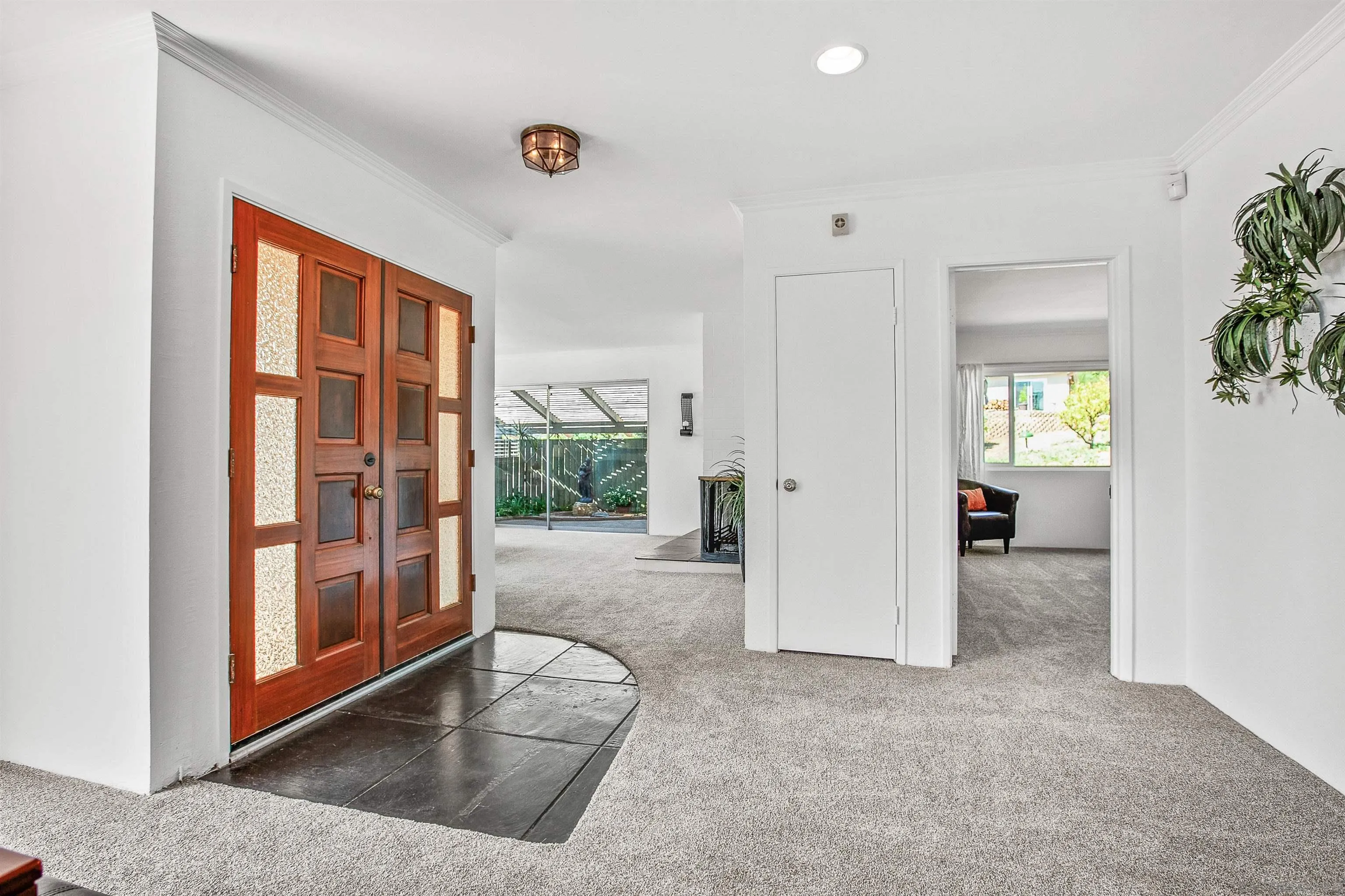 10934 Explorer Road El Cajon, CA 92020 - Photo 6 of 33 Gallery Image 6