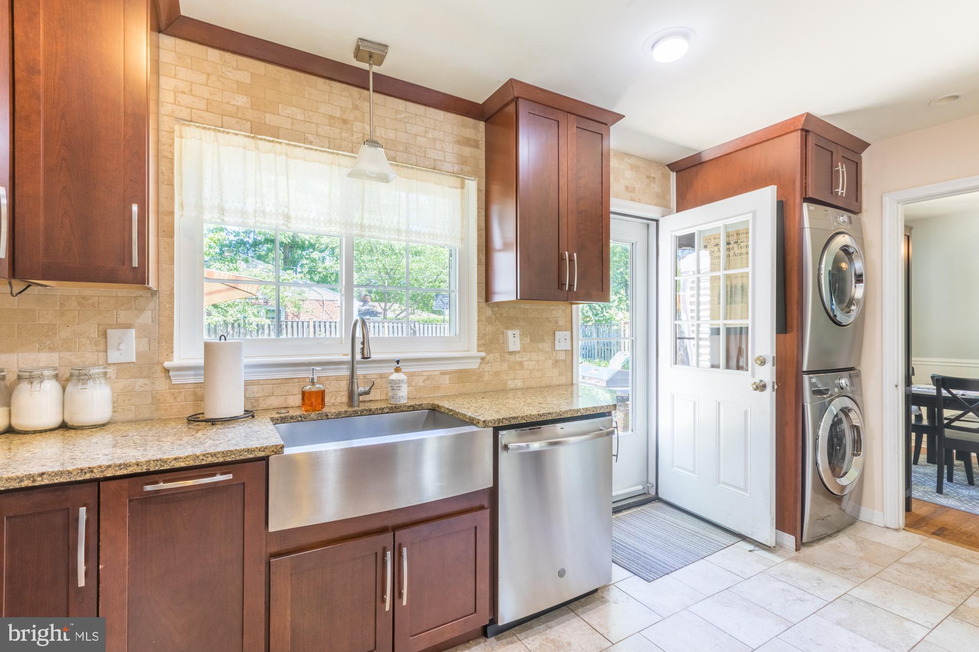 1700 Shenandoah Road Alexandria, VA 22308 - Photo 26 of 33