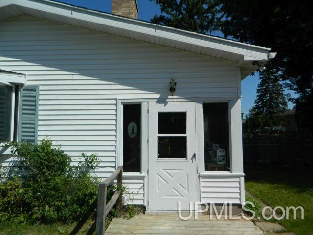 605 Co Road Niagara, WI 54151 - Photo 6 of 28