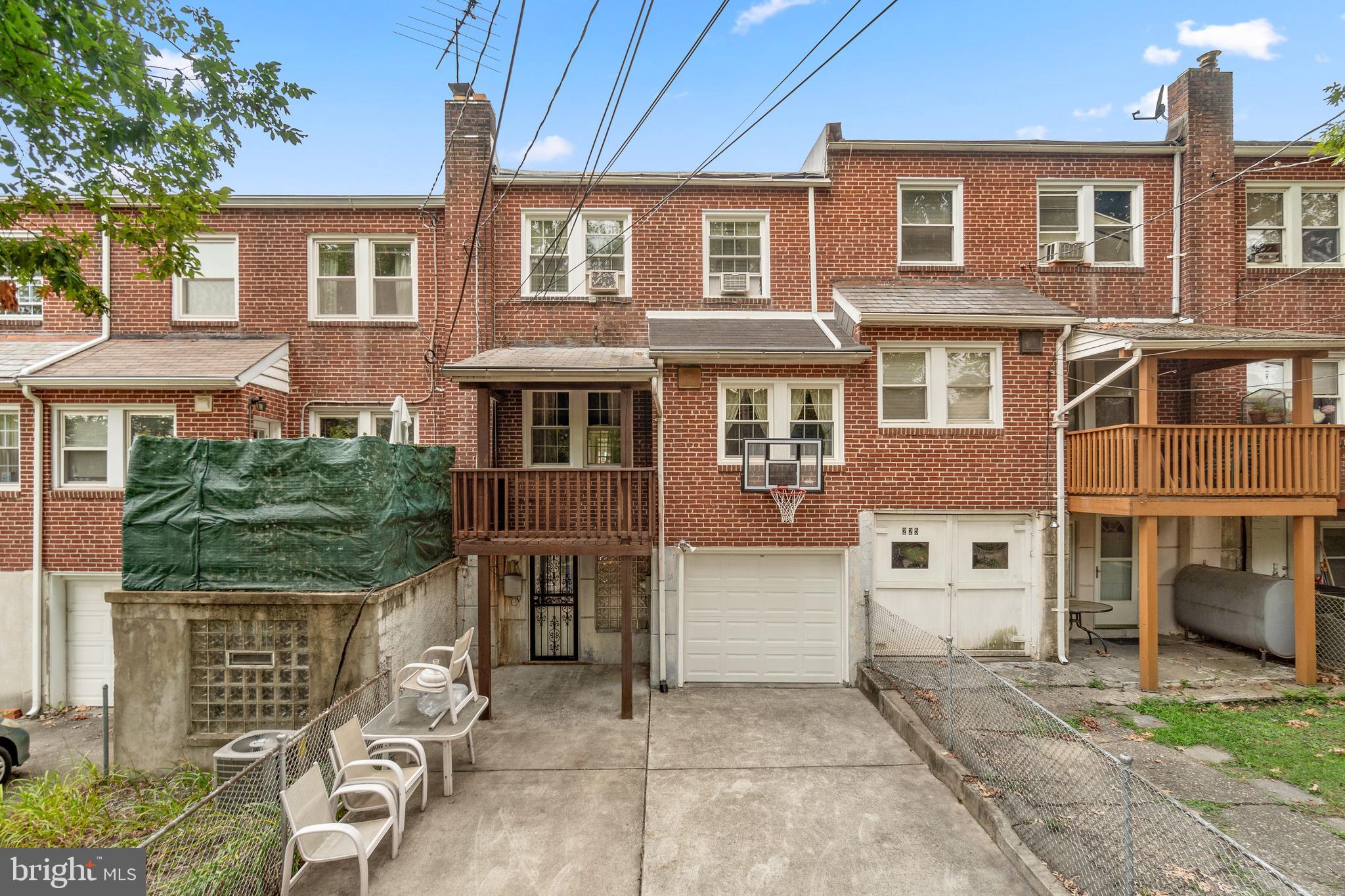 227 Westowne Road Baltimore, MD 21229 - Photo 17 of 18 Rear Parking w/1 Car Garage