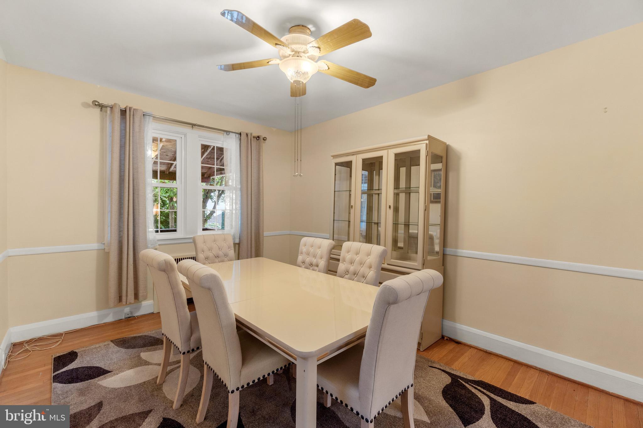 227 Westowne Road Baltimore, MD 21229 - Photo 4 of 18 Dining Room