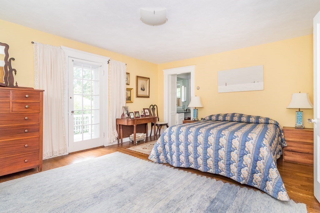 33 Risley Road Newton, MA 02465 - Photo 16 of 28