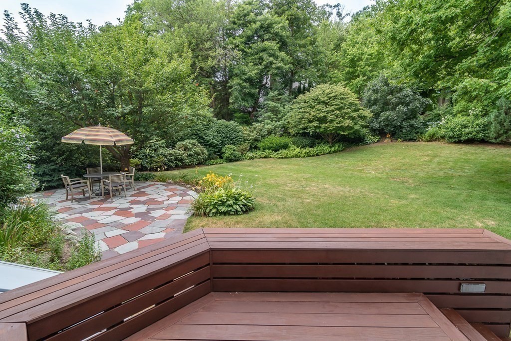 33 Risley Road Newton, MA 02465 - Photo 21 of 28