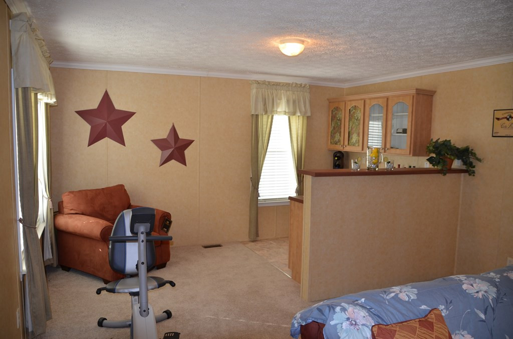 240 Leonard Sasser Road Mount Olive, NC 28365 - Photo 8 of 20 Gallery Image 8