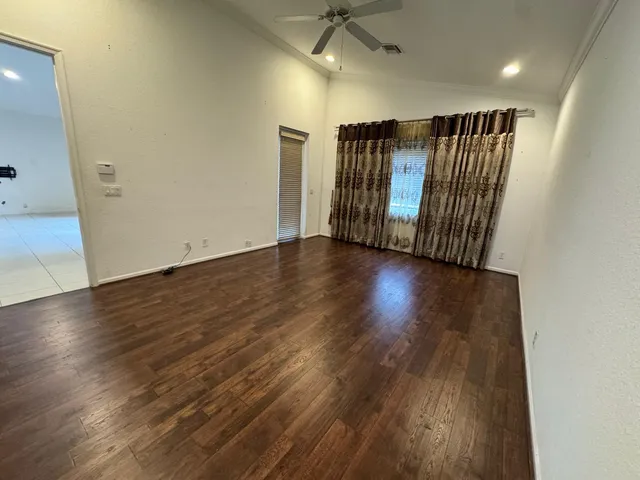 $3,500 | 4910 Southeast Askew Avenue, Stuart, FL 34997