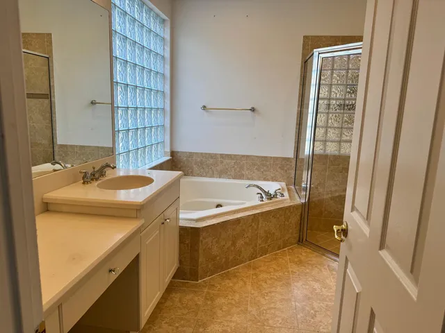 $3,500 | 4910 Southeast Askew Avenue, Stuart, FL 34997