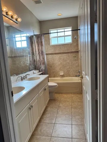 $3,500 | 4910 Southeast Askew Avenue, Stuart, FL 34997