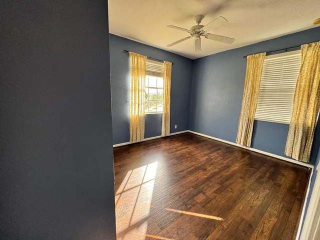 $3,500 | 4910 Southeast Askew Avenue, Stuart, FL 34997