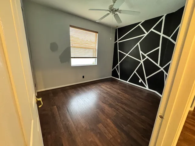 $3,500 | 4910 Southeast Askew Avenue, Stuart, FL 34997