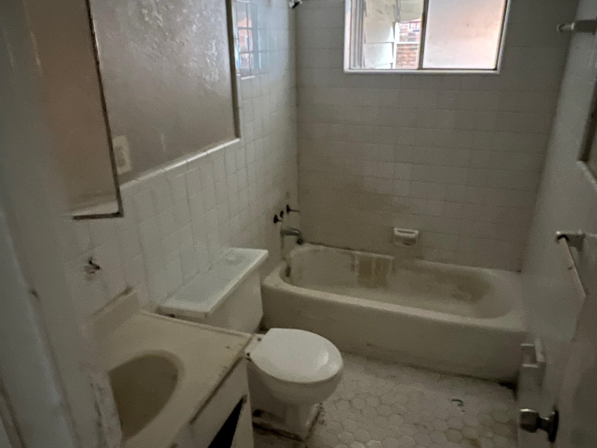 3382 South Perkins Road Memphis, TN 38118 - Photo 7 of 12 Gallery Image 7