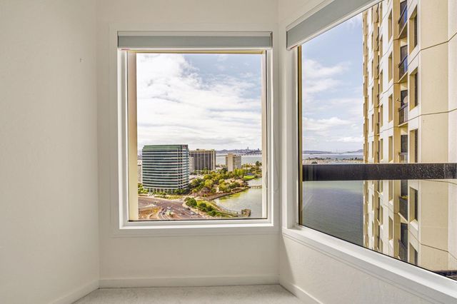 $467,000 | 6363 Christie Avenue, Unit 2122, Emeryville, CA 94608