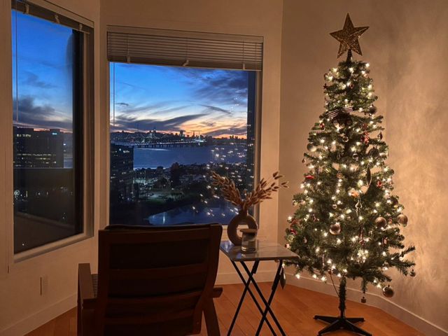 $467,000 | 6363 Christie Avenue, Unit 2122, Emeryville, CA 94608