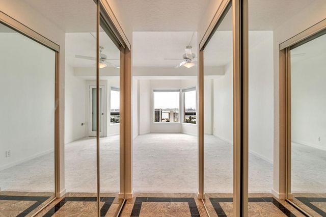 $467,000 | 6363 Christie Avenue, Unit 2122, Emeryville, CA 94608